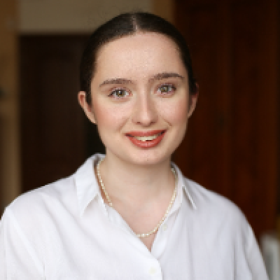 Александра Никитина