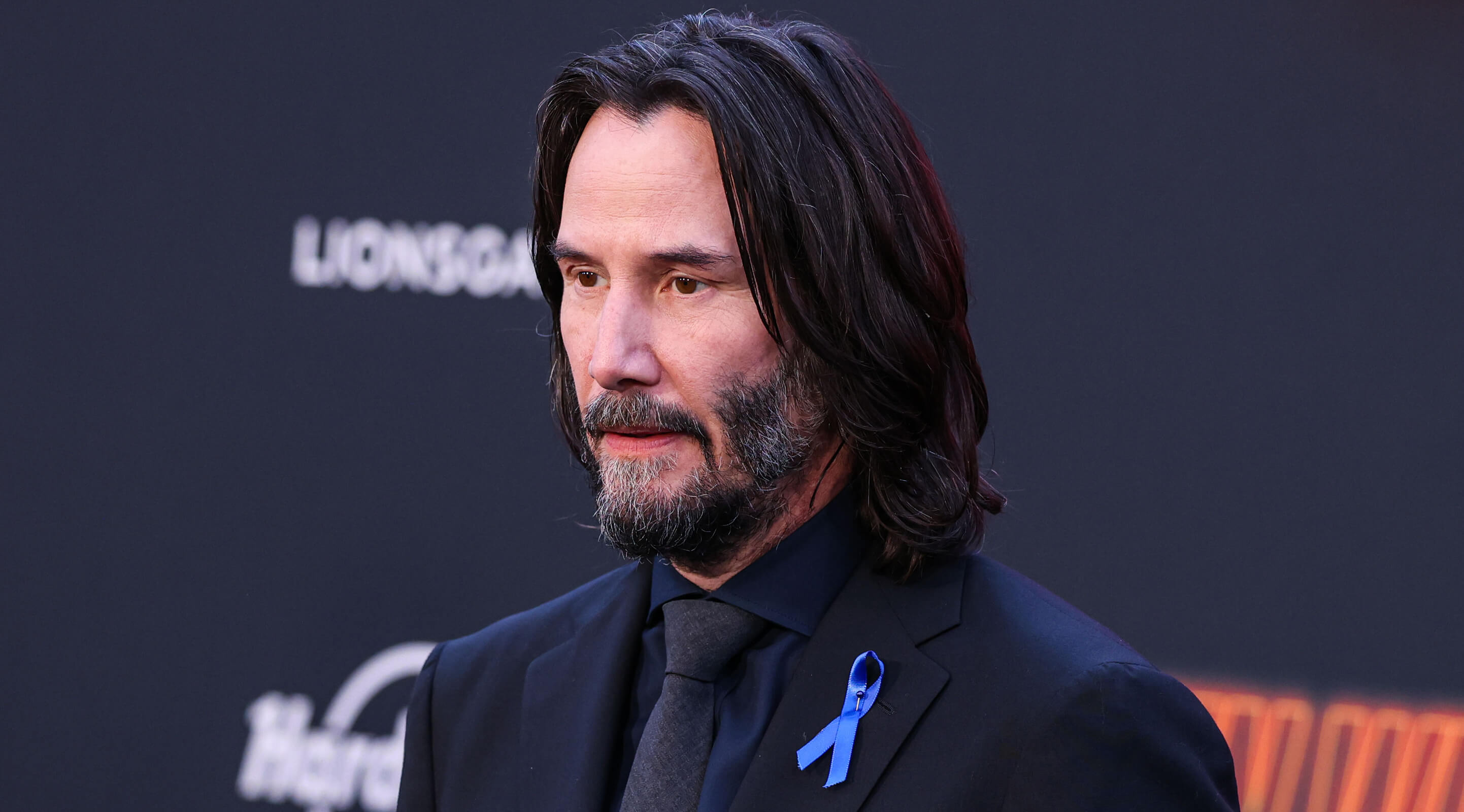 Потерял ребенка, а потом и любимую: 20 лет одиночества Киану Ривза